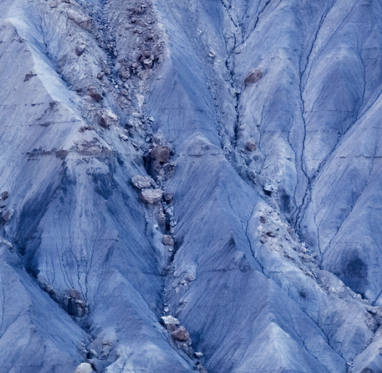 Битва за "Известия" как отражение вражды между Верховным Советом и ...