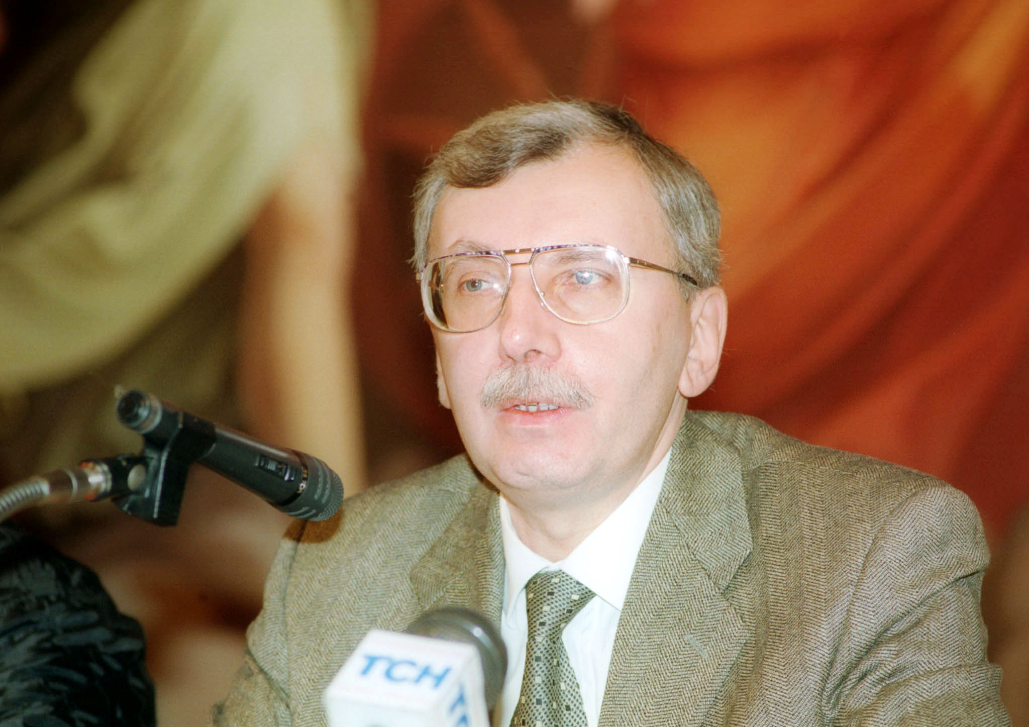 Виталий третьяков политолог биография личная жизнь семья